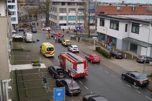 Luare de ostatici într-o cafenea din Olanda: trei tineri, eliberaţi. Locuinţele din zonă au fost evacuate