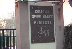 Cine e profesoara înjunghiată în Liceul "Spiru Haret" din Ploieşti. Tânăra este soția unui judecător