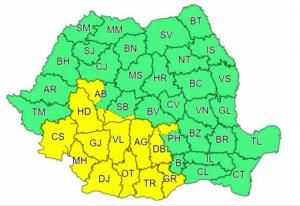 Cod galben de ploi torenţiale, vijelii şi grindină în România. Zonele vizate de avertizare. HARTĂ