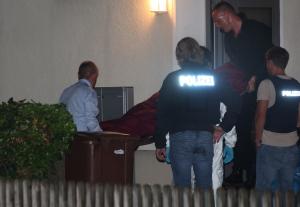 Masacru într-un orăşel liniştit din Germania. Trei persoane, împuşcate mortal în propria locuinţă, de un bărbat de 64 de ani