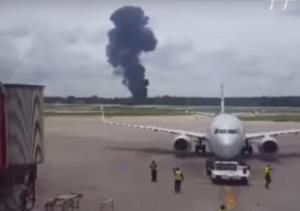 Primele imagini de la locul accidentului aviatic din Cuba. Reacția cutremurătoare a angajaților aeroportului din Havana (Video)