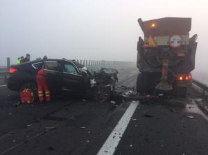 Accident cu victime pe Autostrada Soarelui. Circulaţia este BLOCATĂ, fiind deviată pe ruta DN3A Lehliu-Gară - Drajna