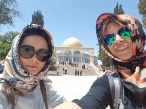 O echipă Observator, într-una dintre cele mai fierbinţi zone de pe planetă: Ioana Răduca şi Loredana Popovici au fost în Palestina, teritoriul sfâşiat de conflicte