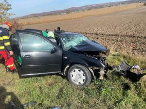 Șoferi morți pe un drum din Neamț, după ce mașinile lor s-au ciocnit frontal. Traficul este blocat pe ambele sensuri   