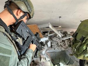 Armata israeliană anunţă că a distrus 400 de tuneluri Hamas. Ţinte bombardate cu câteva ore înainte de intrarea în vigoare a armistiţiului