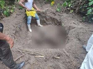 Trei tinere de 19, 21 și 22 de ani au fost găsite cu gâtul tăiat și legate la mâini, într-o groapă de pe malul unui râu. Crima a șocat Ecuadorul