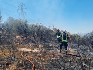 Prima misiune a pompierilor români în Grecia, în acest an. Focul e atât de puternic încât a fost nevoie şi de sprijinul elicopterelor