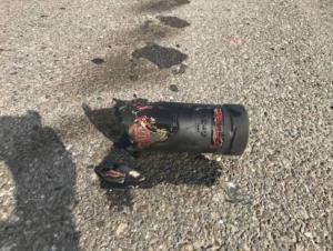 ATAC MAFIOT ÎN TRAFIC. O maşină a ISCTR a fost atacată cu un cocktail Molotov de doi bărbaţi MASCAŢI - GALERIE FOTO