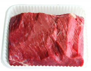 Nu o să mai cumperi niciodată! Cum ţi se vând RESTURI sub formă de carne macră: LIPICI!