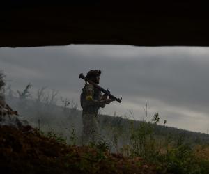 Ruşii au străpuns apărarea ucraineană spre Toreţk: Au folosit un tunel pentru a ajunge în spatele unei mari fortăreţe ucrainene