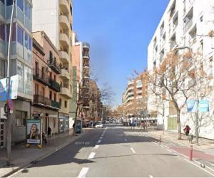 Două surori de 54 şi 64 de ani s-au luat de mână şi s-au aruncat în gol de la etaj, chiar în ziua în care urmau să fie date afară din apartamentul din Barcelona