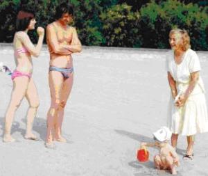 Imagini de colecţie! Cum îşi petreceau soţii Ceauşescu vacanţa pe litoralul românesc
