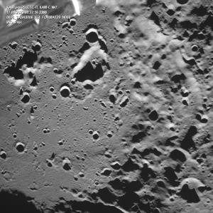 Ce au pozat ruşii pe Lună. Sonda rusească Luna-25 a trimis primele imagini cu suprafaţa Lunii