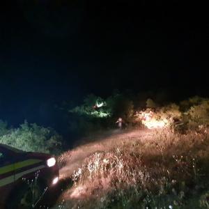 Bărbat rănit, după ce un ATV a căzut peste el pe un deal din Vaslui. Prietenul său pierduse controlul şi s-a răsturnat cu vehiculul