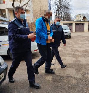 Oroare în Botoșani. Un bărbat a fost trimis în arest după ce ar fi violat o bătrânică de 92 de ani, de Revelion