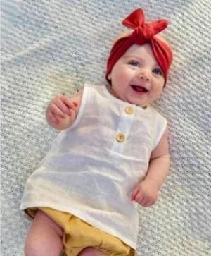 Un bebeluş de cinci luni a murit într-un accident bizar: Mama s-a împiedicat cu fetiţa în braţe după ce o pasăre agresivă le-a atacat, în Australia