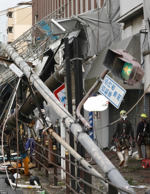 Imaginile dezastrului în Japonia. Taifunul Jebi, cel mai puternic din ultimii 25 de ani, a devastat vestul țării