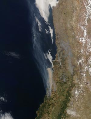 NASA ne oferă IMAGINILE ZILEI! Incendiile fără precedent din Chile, surprinse de sateliții agenției americane (VIDEO)