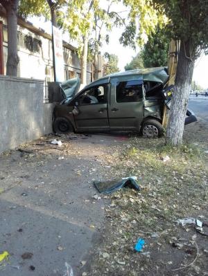 Accident DE GROAZĂ în Mamaia, duminică de dimineaţă! O femeie a fost SFÂRTECATĂ pe trecerea de pietoni şi târâtă pe şosea 200 de metri