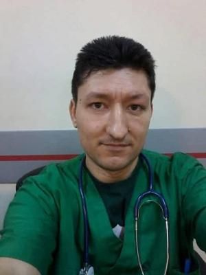 Un medic de 33 de ani a murit într-un grav accident, cu motocicleta, în Constanța. Tânărul a lovit mortal o femeie care traversa neregulamentar