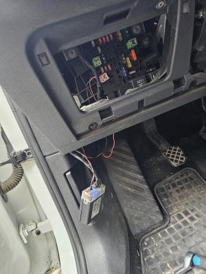 Dispozitiv de localizare GPS, în maşina prefectului de Olt. Anul trecut, autoturismul său a luat foc din senin