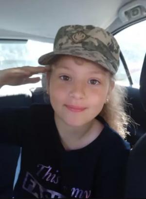 Un șofer beat a ucis un tată militar și pe fiica lui de 8 ani, după ce i-a spulberat pe un drum din Ucraina. Mama a suferit un AVC când a aflat că fetița ei nu mai e