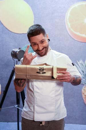 Chef Orlando Zaharia a câștigat amuleta și a dat cuțitul de aur ieri seară, la Chefi la cuțite