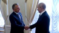 "Din respect pentru mine". Gestul făcut de Putin pentru Trump cu o zi înainte ca Rusia să ofere SUA motorină