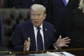 Trump amenință UK cu tarife vamale "semnificative" dacă nu elimină taxa aplicată companiilor tech americane