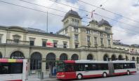 4 persoane au fost înjunghiate de un bărbat într-o gară elveţiană. Atacatorul a scandat "Allahu Akbar"