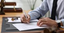 Notar din Capitală, trimis în judecată pentru că nu a virat către stat impozite şi contribuţii de 1,5 mil. €
