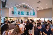 Noul IQOS Boutique Victoriei: concept de tip Retail 2.0 și o instalație artistică semnată Sebastian Comănescu