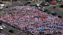 Filmul protestului din Piaţa Victoriei. Peste 15.000 de sindicalişti, nemulţumiţi de legea salarizării