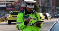 Amenzi mai mari pentru șoferi de la 1 iulie. Cât vor plăti pentru viteză, telefon la volan și lipsa centurii