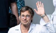 Brad Pitt mărturisește că a avut gânduri suicidare şi a început să bea din nou