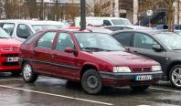 Satul în care toţi localnicii folosesc acelaşi Citroen din '96. Se programează pe Telegram