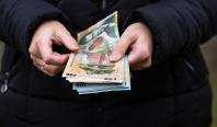 Apare o nouă bancnotă de 100 de lei. Anunțul BNR