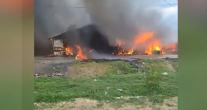 Incendiu de groază în Orăştie, 17 locuinţe sociale înghiţite de foc. Cauza incendiului