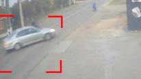 Adolescentă de 17 ani pe motor, spulberată de un șofer după ce i-a tăiat calea, în Bihor
