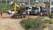 Sute de tone de deşeuri, îngropate ilegal pe un câmp din Braşov. Poliţiştii au descins la două firme