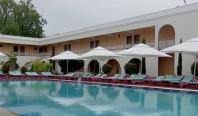 Reduceri de 35% pe litoralul românesc, părăsit de turişti: cazare, trei mese şi muzică live