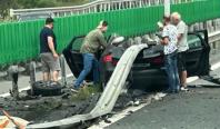 Maşină străpunsă de parapet pe Autostrada Soarelui. Şoferul de 70 de ani a pierdut controlul volanului