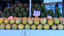 "Pepeni de Dăbuleni" în pieţe, dar din import. Producătorii reclamă vânzări înşelătoare. Cum îi recunoşti