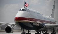 Trump a sosit în Turcia la bordul noului Air Force One, făcut cadou de Qatar. Cum a fost primit de Erdogan