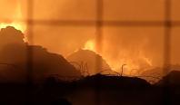 Incendiu puternic la un depozit din Giurgiu. A fost emis un mesaj RO-Alert din cauza fumului toxic