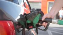 Motorina s-ar putea ieftini cu până la 50 de bani pe litru. Când intră în vigoare acciza dinamică