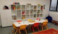 "Jaf" mascat la o grădiniţă din Neamţ. Un adolescent a forţat uşi şi ferestre ca să fure plastilină şi jucării