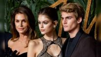 Moartea fiului supermodelului Cindy Crawford. Lupta dusă de Presley încă din adolescenţă