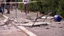 Blocul unde un balcon s-a prăbuşit de la etajul 7, pe lista de aşteptare la anvelopare
