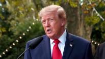 Trump, boicotat de toate reţelele mari de presă, după ce a interzis trei televiziuni. A vorbit singur